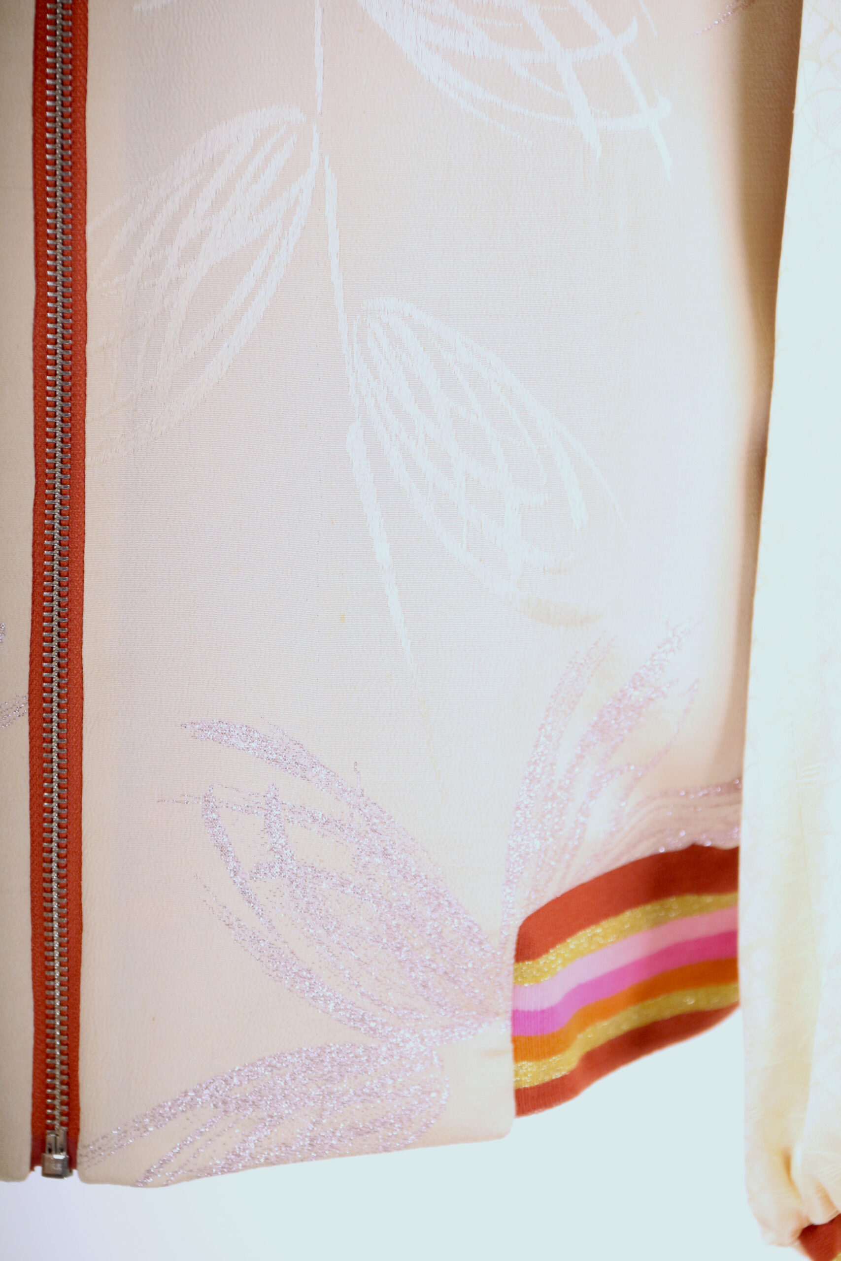 Suka #57 - Image 4